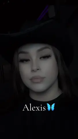 I really fw my make up in this 💗 #fyp #foryoupage #makeup #viral #capcut 