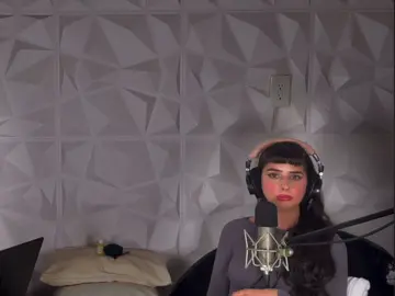 los extrañé muchos mis papis weeei #yiseniperez #hablandoplepla #humor @Yiseni Frómeta 