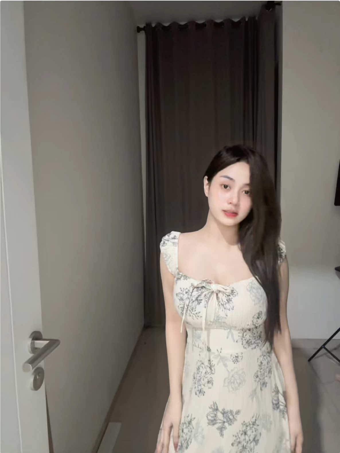 dressnnya bagus 🥺🤍 #dress #dressbunga 