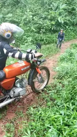 tumpakan cenah cenk Sulaeman,, #Suzukia100purwakarta #suzukia100jabar #gttpurwakarta #betraxbetruxgarage #teuperlumewahnupentinggeunah 