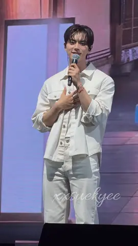 ganteng banget 😭 #leechaemin #fyp