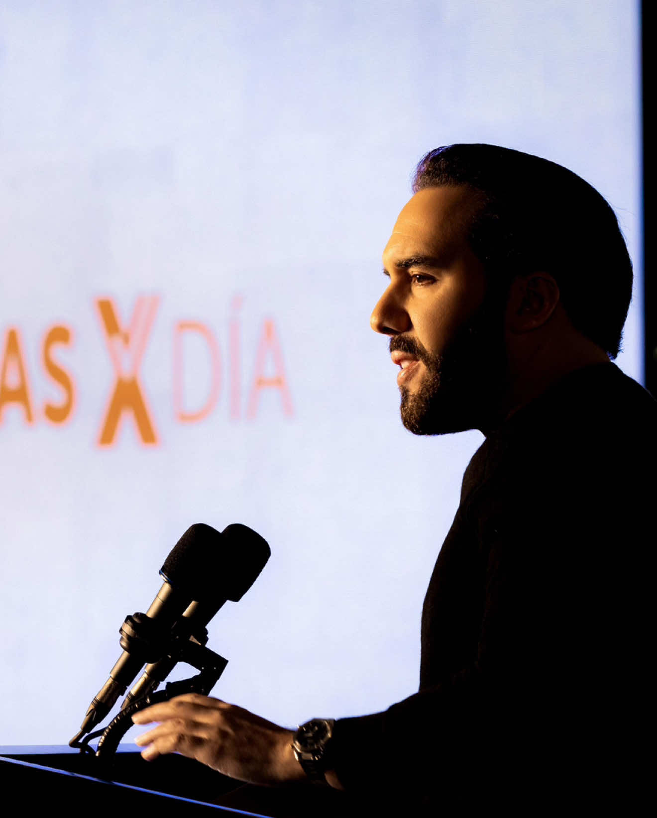 Inauguración de 70 escuelas Inauguration of 70 schools 