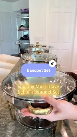 Level up your hosting game with this stunning 4-piece banquet set! Perfect for holiday dinners, family gatherings, or elegant parties — it’s all you need for a picture-perfect tablescape that wows your guests. #hosting #tabledecor #dinnerparty #tiktokshopblackfriday #tiktokshopcybermonday 