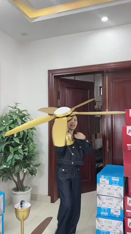 mã 5 cánh siêu vip chạy êm mát và tiết kiệm điện.  #oanhoioanh  #noithatnhacua  #tongkhoquattran  #quattran5canh 