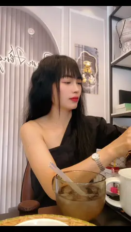 Giấm lựu ngon hơn giấm táo mn ạ , pha nhạt sẽ bị chua  nha , pha đậm hơn chút uống cực ngon #phamHong #dadepdangxinh