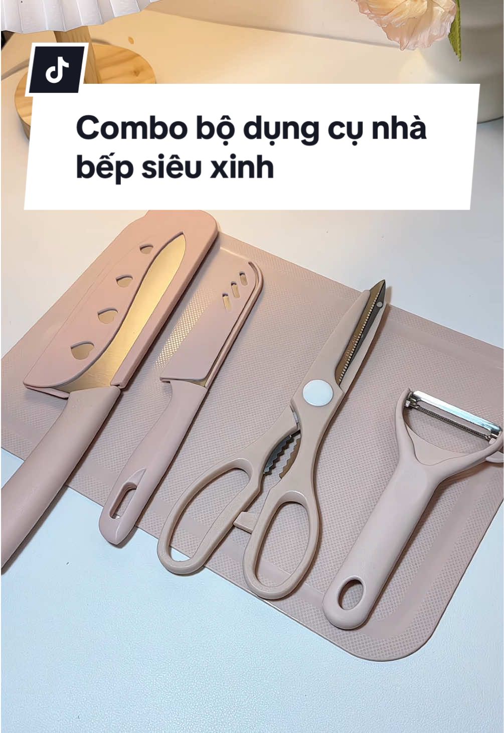 Combo dụng cụ nhà bếp này xinh xỉu mà chất lượng lắm nha #dungcunhabep #giadungnhabep #mebeerriviuuu 