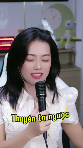 Thuyền ta ngược- Thuyền ta xuôi…🥰🥰🥰😍🥰😍🥰😍🥰#nguyenthuphuonghatlive #nguyenthuphuongcover #hotrennuiremix  Chữ giật lượn sóng em Phươg làm có đẹp hong mọi người🤣🤣🤣