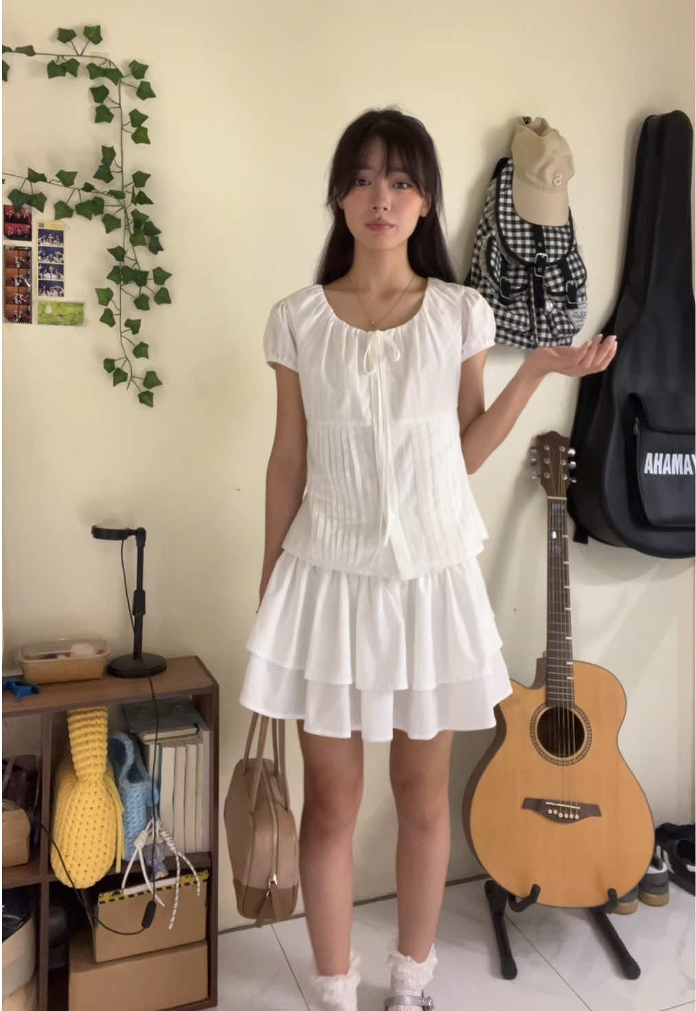 I’m here! 🍫 #fyp #OOTD 