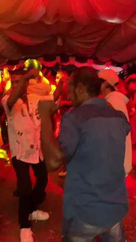 Mode 1 botol sudah berlalu🤣😆 #weddingparty #nttpride🏝🔥 