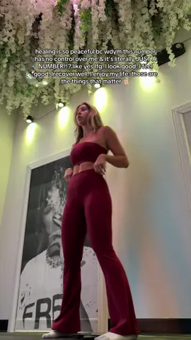 THROW AWAY THE SCALE 📢📢📢or at least make it an occasional thing!  there is no room for weighing yourself everyday on growth journey! As we build & change so will the number - but the number (good or bad) doesn't define you or your progress 👏🏼 set is @Paragon Fitwear she built it collection! I have these flares in every color bc they're my fav pant everrrrr! Size medium in all their stuff & SWEATWSAMXO to save ❤️