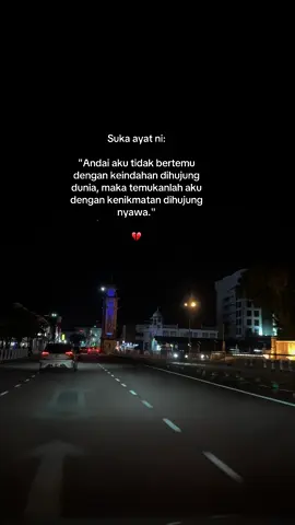 Sakit, tapi tak tahu kat mana. Luka, tapi tak berdarah. Just silence that hurts quietly.