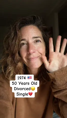 Single woman lives in USA 🇺🇸 #single #divorce #singlelife #freewoman