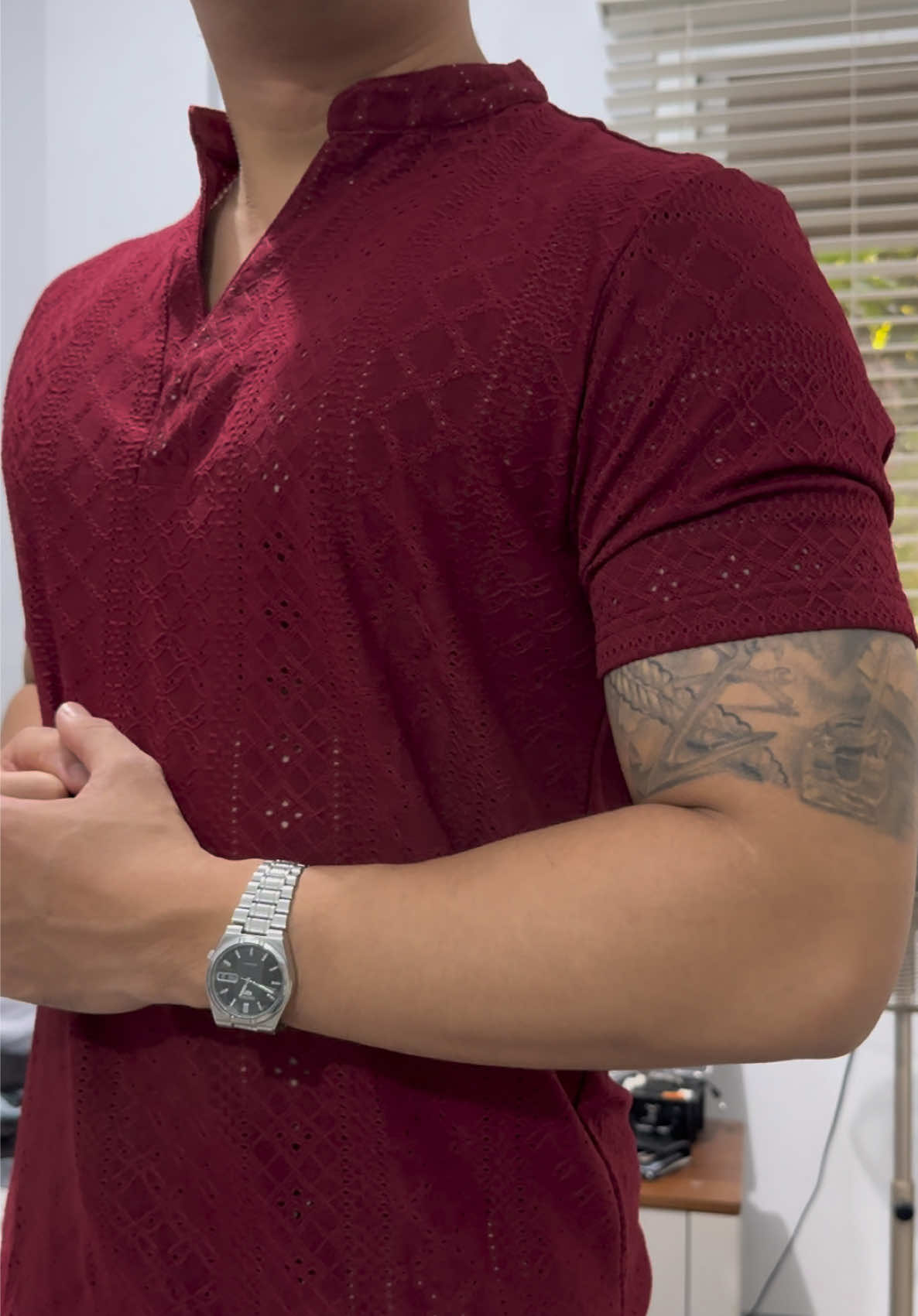 Grabe yung color maroon na chinese collar outfit na ito ni @Kinwoo #mensoutfit #mensoutfitideas #fitcheck #chinesecollar #mensfashion 