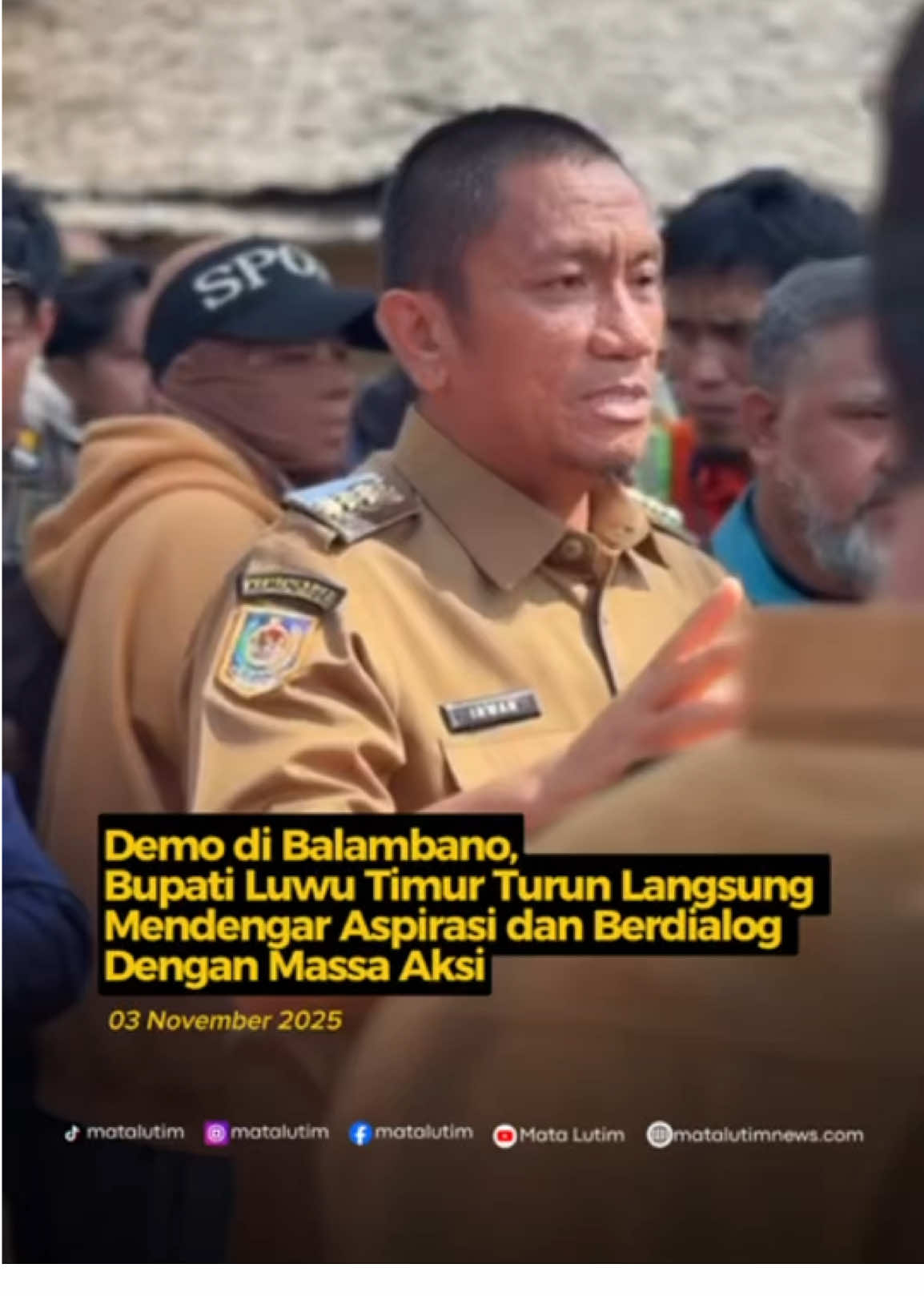 Bupati Luwu Timur turun langsung menemui massa aksi di Dusun Balambano, Kec. Wasuponda, Senin, 03 November 2025. Dalam dialog tersebut, Bupati mendengarkan aspirasi dan berdialog langsung terkait tuntutan listrik gratis kepada PT. Vale Indonesia dan transparansi AMDAL PLTA Balambano #luwutimur #matalutim 