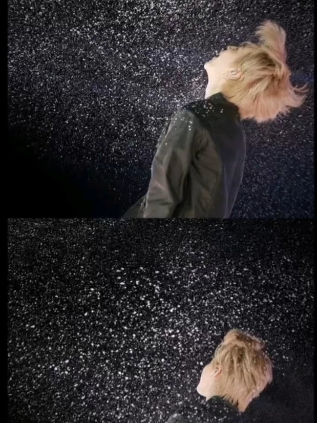 beda cerita kalau kita yang kesiram 😭😭😅#jimin #bts #bighit_official_bts #fyp 