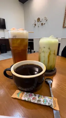 Tentang dirimu...☕️☕️☕️#ngopisantuy #ngopi #rejekiberlimpah #fypage 