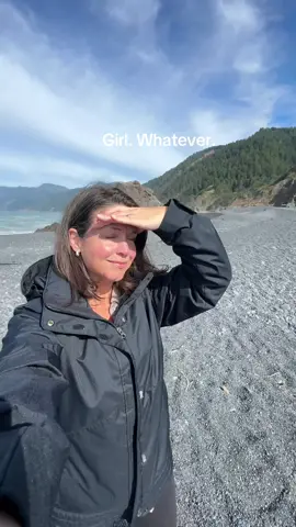 I teach the simplest and most passive trading strategy you’ve ever seen. Trust me. 😎