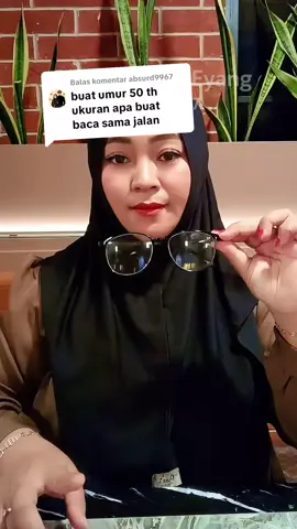 Membalas @absurd9967 Kacamata Baca Dan Jalan Viral #kacamata #kacamatabaca #kacamataplus #kacamatabacadanjalan #videoviralitiktok 
