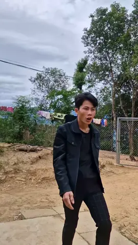 hluag nkauj hmoob aw😅🤣@AIB KHWB🇻🇳-🇱🇦༄༂ᵇᵒ ᵖʰᵘᵒⁿᵍ༂࿐ #xuhuong #hmoob #minh2kdienbien #xuhuongtiktok 