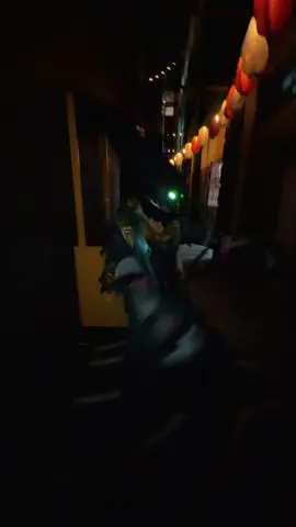 Metro man dance (we love the alleyway) 🥹 Cameraman 📸: @jay ঌ ོ  #fyp #vigilantedekucosplay #mha #dance #deku 