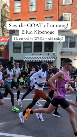 POV: you see the greatest marathoner of all time! 🥹 #eliudkipchoge #nycmarathon