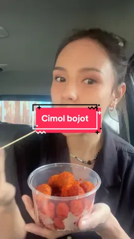 Telat banget baru nyobain cimol bojot sekarang. Emang generasi micin, susah nolak keumamian ini. #kulinertok #cimolbojotaa 