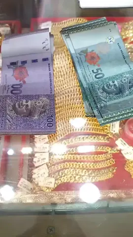 EMAS LELONG 916💯 ORIGINAL EMAS LELONG 916🇲🇾 Jom bli emas lelong, tak rugi  aih beli emas banyak²... Nak pakai boleh, nak simpan pun boleh☺kannn🥰🙏 ☪️jomlah ajak kaum kerabat semua membeli emas dengan harga murah#emasmurah916 #malaysia916 #fypシ゚ #emas916 #malaysia916 