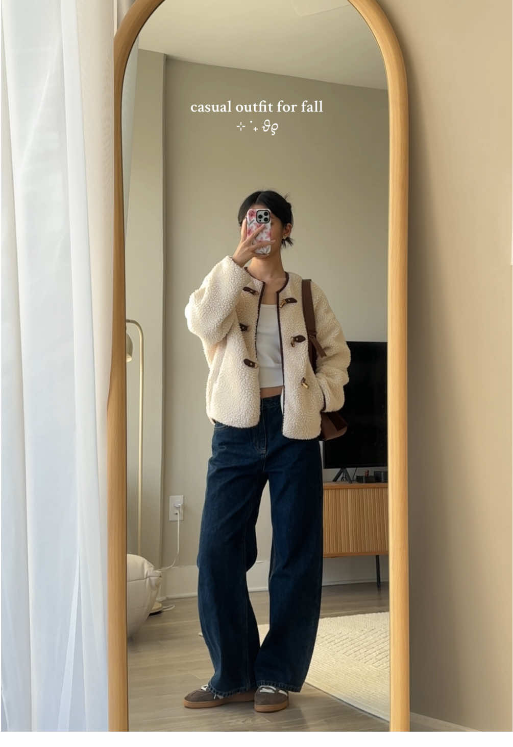 pulling out my fuzzy jackets for fall😌☁️  