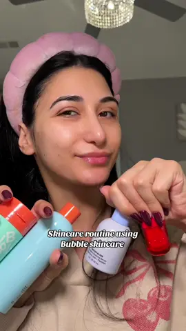 That slam dunk moisturizer is giving hydration that lasts long!😍✨ @Bubble Skincare #bubbleskincare #skincareroutine #tiktokshopcreatorpicks #tiktokshopcybermonday #tiktokshopblackfriday 