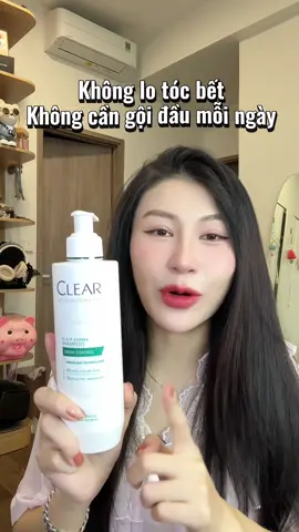 Dầu gội Clear nay có dòng dành cho tóc bết nè kìm dầu đỉnh luôn #ClearScalpceuticals #sachgauvuottroi #HợptáccùngUnilever #ClearVN