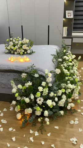 “Một góc nhỏ dành riêng cho ngày trọng đại” 😍 #tiemhoalily #trangtriphongcuoi #tiemhoatuoi #xuhuongtiktok #tiemhoahanoi 