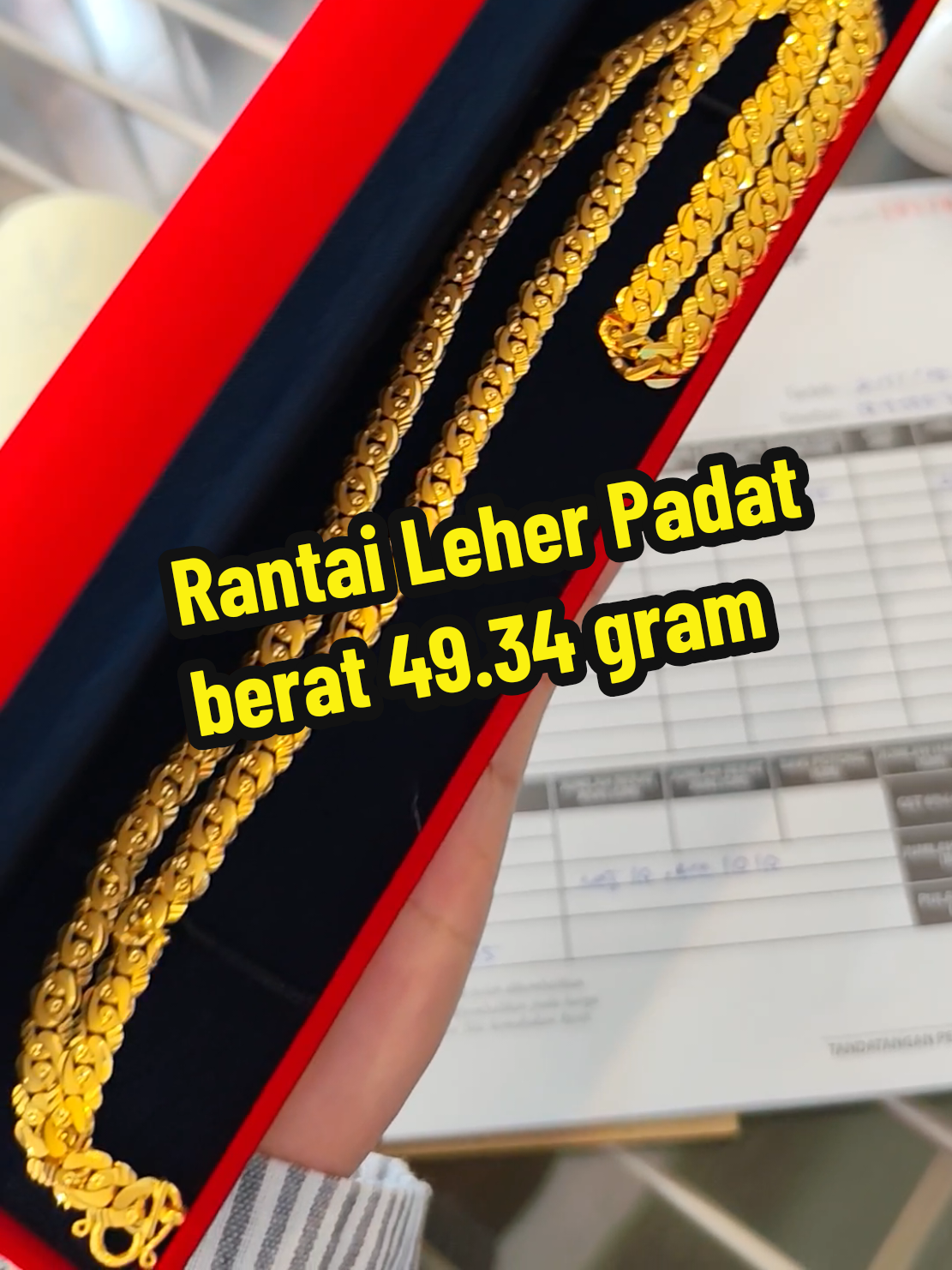 berat 49.34 grm sangat paduu 💃free upah pulak tu 🫣  #fypage #trending #jewellerylover #trendingtiktok #trendingnow 