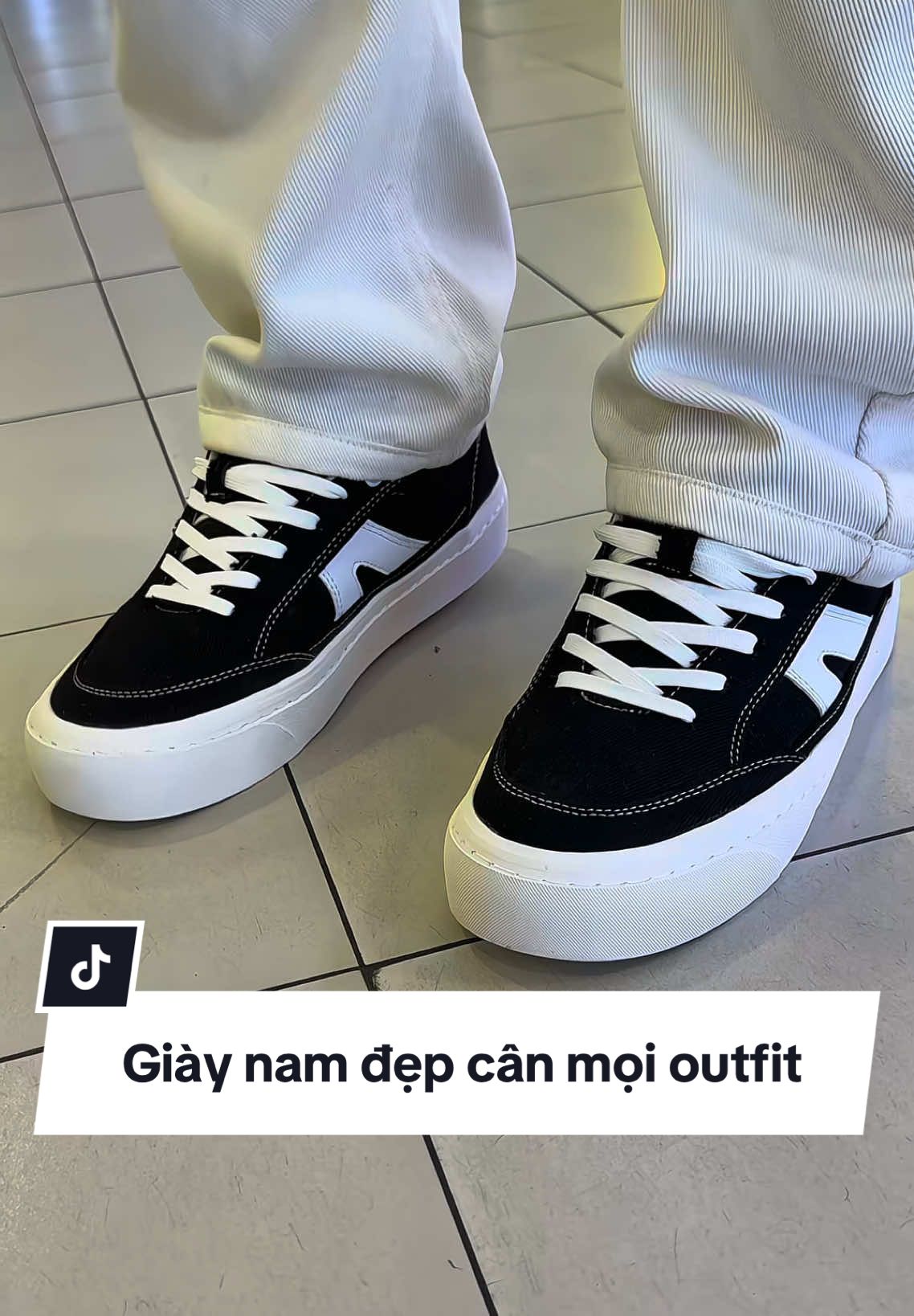 👆Có giày đẹp là tự tin hơn hẳn khi đi ra ngoài,nói j đôi giày này đẹp như vậy mà giá còn đang sale😬#giày #giaydep #giaysneaker #giaythethao #xuhuong 