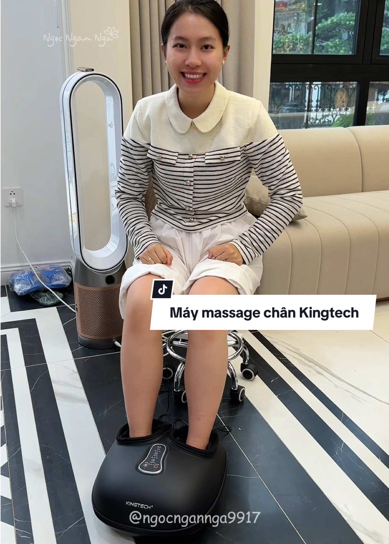Máy massage chân giúp làm giá mẹ đau gót chân, gan bàn chân #maymasssagechankingtech#quatangbome#ngocngannga#nnnmaymassagechankingtech#maymassage