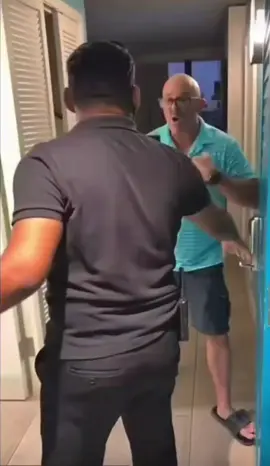 Hostage Standoff Situation at Margaritaville on South Padre Island, swat team on location. Guests are being asked to stay clear for the moment. #spi #news #rgv #956 