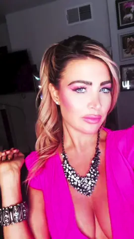 Halloween in Chicago isn’t one night… it’s a fiscal quarter. Weekend 1️⃣: West Loop. Everyone’s still pretending they “don’t really go out.” You’re standing in line at @sohohouse in a costume that took two hours and half your dignity, explaining to a guy in loafers that yes, this is designer duct tape. Weekend 2️⃣: Gold Coast. Now it’s personal. You’ve got a table, a cape, and a friend who swears she’s “not drinking tonight.” You leave with glitter in your purse and a parking ticket that costs more than your outfit. By weekend 3️⃣, nobody even knows what their costume is anymore. You’re just wearing something shiny and saying, “I’m a celebrity.” Someone’s lost their coat, someone else’s situationship is haunting the room, and you’re just there pretending to enjoy house music at 3AM while planning your escape route. Halloween in Chicago isn’t about candy.  It’s about survival, self-delusion, and making sure your Uber rating stays above 4.6. 🎃 Comment ❤️ if you agree. 😅😅 . . . . #halloweencontest #halloweenmakeupideas #chicago #vibeapple @CapCut 