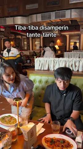 Mi bentar aku sm tante jakarta dulu @itsrossa910 @Rossa 