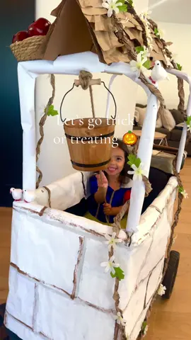 The nerds didn’t make it home #halloween #trickortreat #disney 