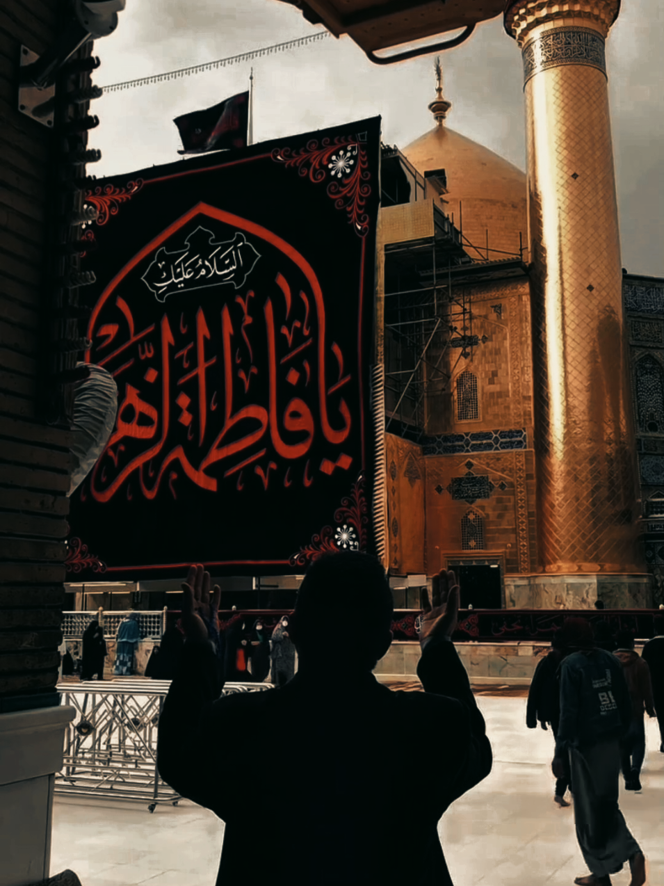 اللهُم بضلع الزهراء المكسور و بدمع زينب و بِحزن الحَسنين و كَسرة روحِ حيدرة بِفقد الزهراء، اجعل قلوبنا مُمتلئة بمحبتهم ، و ارزقنا شفاعتهم يوم القيامة #السيدة_فاطمة_الزهراء_عليها_السلام  #فاطمة_الزهراء #الليالي_الفاطميه  #الامام_علي_بن_أبي_طالب_؏💙🔥 #الامام_الحسين_عليه_السلام 