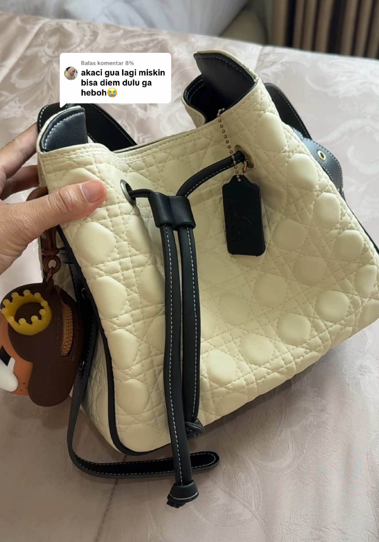 Membalas @8%  gass aja kak🥰🤏🏻 #akaci #belilokal #tasmurahberkualitas #viraltiktok #fyppppppppppppppppppppppp 