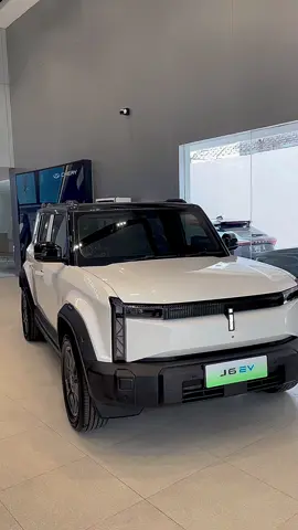 Chery J6 RWD — Powerful, Praktis, Prestisius! Siap jadi pusat perhatian di setiap jalan. Handling lebih stabil, performa makin mantap, dan tampilan makin berkelas. Saatnya naik kelas tanpa kompromi! 🚀 info pemesanan unit dan Promo Chery  ☎️ 081-522-778-777 #CheryJ6 #DriveYourDream #dealercherymalang #dealercherykediri #dealercheryjatim 