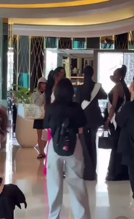 Bông dáng ai quen quen @HƯƠNG GIANG #queenbeauty_team 