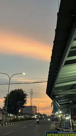 #lyrics #manusiabodoh #adaband #liriklagu #music 