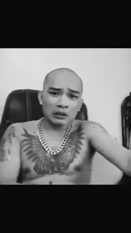 Chơi ít thôi để phần cho ae khác chơi 😂😂😂  #longvu #tiktok #tienbry 