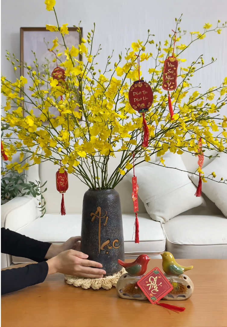 Bình cắm hoa tết 2026. #tiemgomvahoaluabongbong #lanvunu #binhcamhoa #binhthuphap #camhoatet2026 