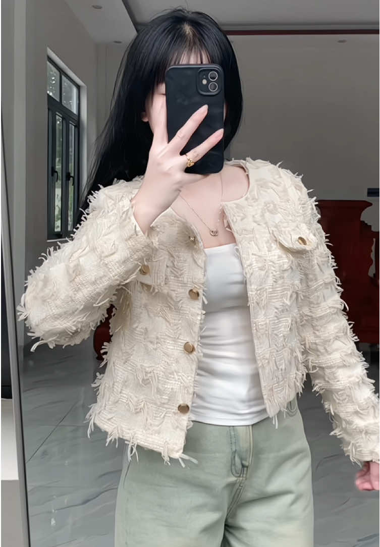 Áo khoác bố lông dáng ngắn thời trang#aokhoaclong #aokhoaclong #aokhoacda #aoxinh #xuhuongtiktok 