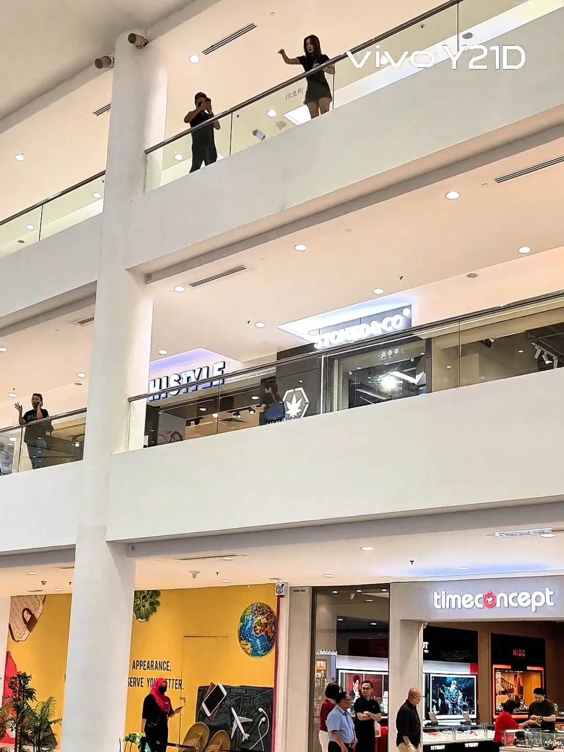 🌟All New vivo Y21D - Drop It , Splash It , Scratch It & Masih Strong ! Available Now From RM599 ! 💰 FREE 1+1 Year Exteneded Warranty & 180 Days Screen Crack Protection until 31th December. 12+256 : RM599 16+256 : RM699 💦 IP68&69+ Water Resist 🌟 SGS Five Star Anti Drop 🔋 6500mAh + 44W  🔊 400% Dual Speaker 🏊 50MP UnderWater  🍀 Powerful AI Experience  ⚡Dynamic Light #vivoSabah #vivoY21D #vivo #NewPhone #fyp