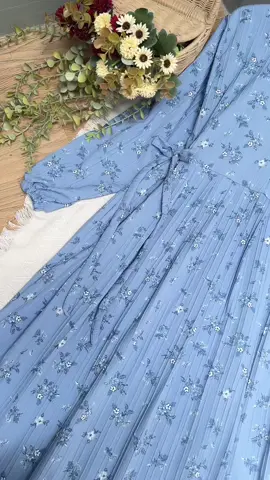Sky blue 💍🦋 #koreandress #floraldress #gamismotifbunga #vintagefashion 