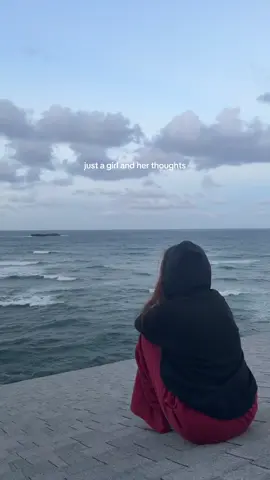 yes she was aura farming #ocean #whoknows 