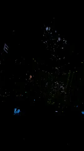 Góc chill về đêm đẹp nhất Sài Gòn... #empirebenthanh #TikTokAwardsVN #barq1 #nightlight #bartphcm 